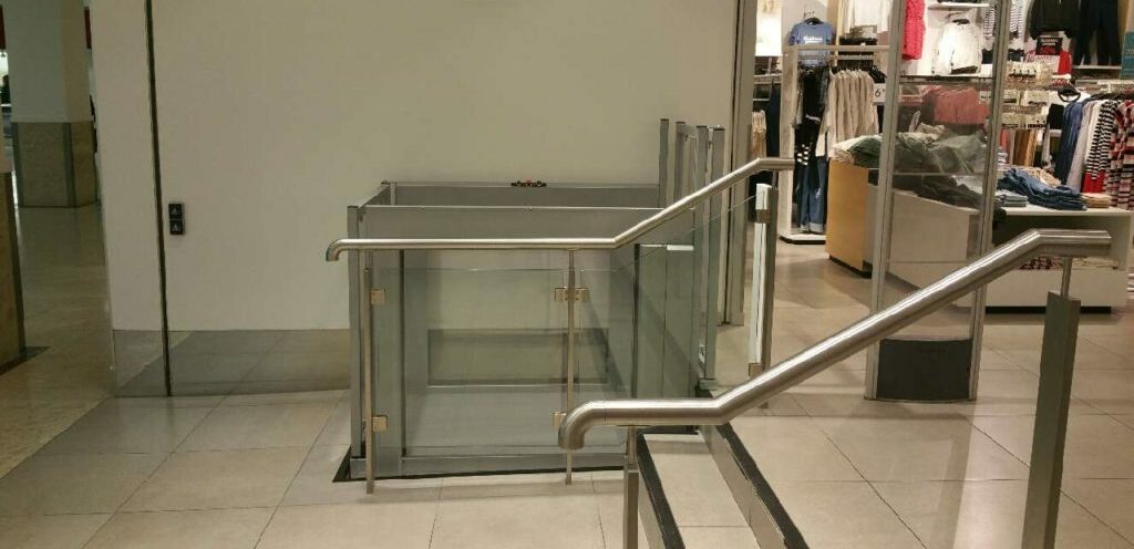 Step Lifts - Level Lifts