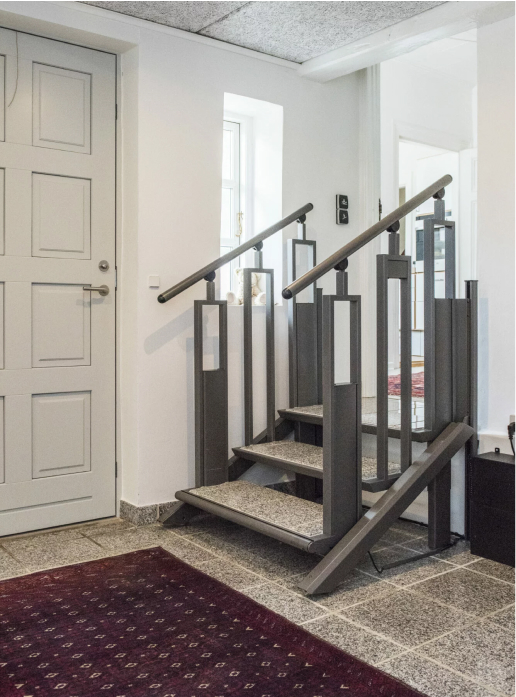 Staircase & Lift all in one